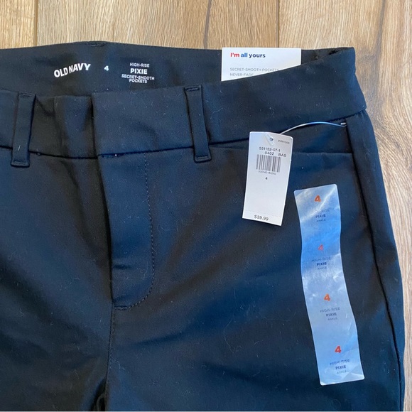 Old Navy Pixie High Rise Ankle - Size 4 - Black - NWT! - Picture 7 of 10